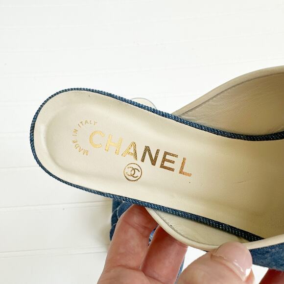 Chanel Blue Denim Camellia Flower Slip On Sandals Womens 37 - Picture 4 of 8